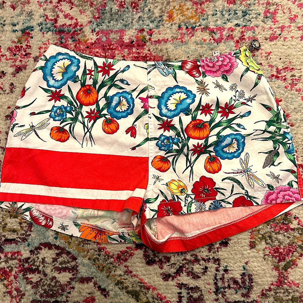 RARE Moschino 1990s Vintage Floral Multicolor shorts